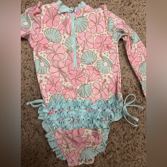 2 Caden Lane 2T Swimsuits - Picture 2 of 3